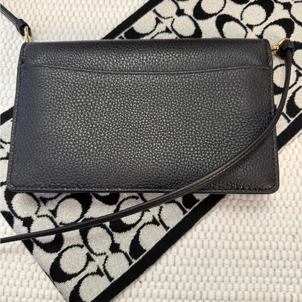 Coach Black Crossbody Leather Bag - Picture 2 of 7